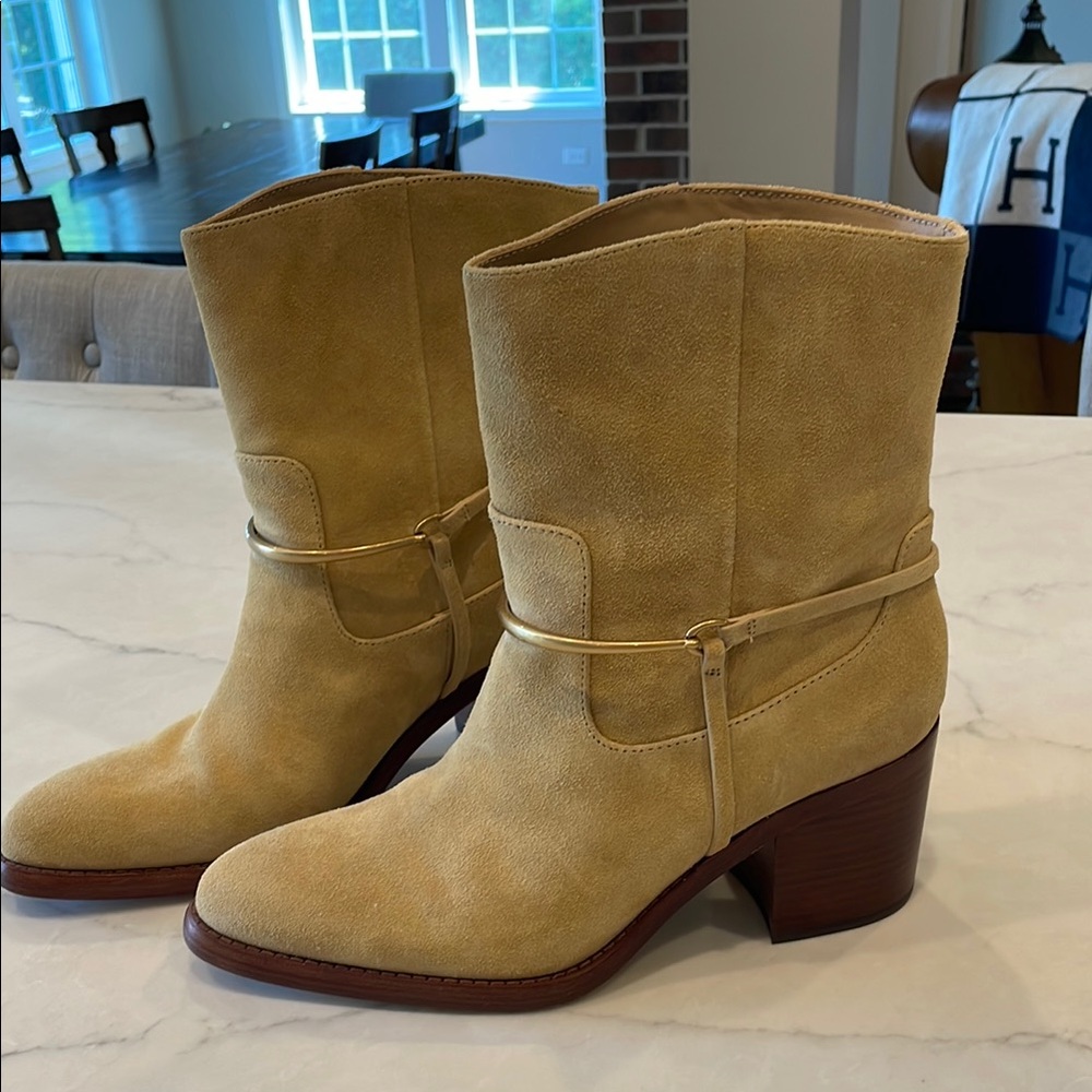 Veronica bear Camden bootie